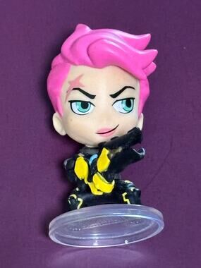 CBD Blizzard Overwatch Cute But Deadly Series 5 Midnight Zarya Blind Bag Box